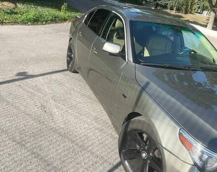 Серый БМВ 5 Серия, объемом двигателя 3 л и пробегом 330 тыс. км за 7000 $, фото 9 на Automoto.ua