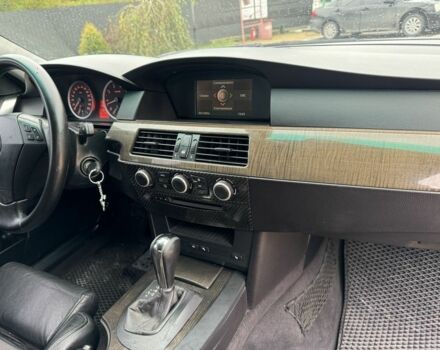 Серый БМВ 5 Серия, объемом двигателя 2.2 л и пробегом 295 тыс. км за 5900 $, фото 11 на Automoto.ua