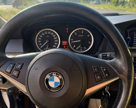 Сірий БМВ 5 Серія, об'ємом двигуна 3 л та пробігом 390 тис. км за 11000 $, фото 5 на Automoto.ua