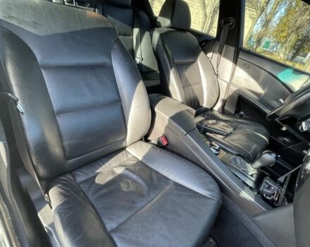 БМВ 5 Серия 2004 в Запорожье на Automoto.ua Серый БМВ 5 Серия, объемом двигателя 0 л и пробегом 355 тыс. км за 9600 $, фото 9 на Automoto.ua