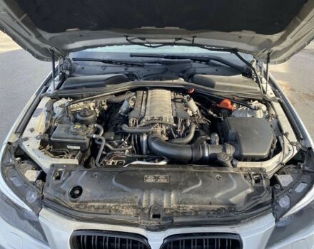 Серый БМВ 5 Серия, объемом двигателя 4.4 л и пробегом 340 тыс. км за 10500 $, фото 15 на Automoto.ua
