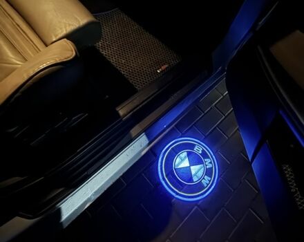 Серый БМВ 5 Серия, объемом двигателя 3 л и пробегом 354 тыс. км за 8399 $, фото 10 на Automoto.ua