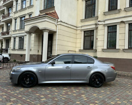 Серый БМВ 5 Серия, объемом двигателя 2 л и пробегом 260 тыс. км за 9800 $, фото 3 на Automoto.ua