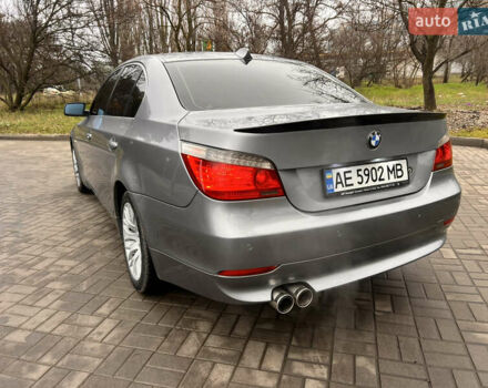 Серый БМВ 5 Серия, объемом двигателя 3 л и пробегом 245 тыс. км за 8400 $, фото 2 на Automoto.ua