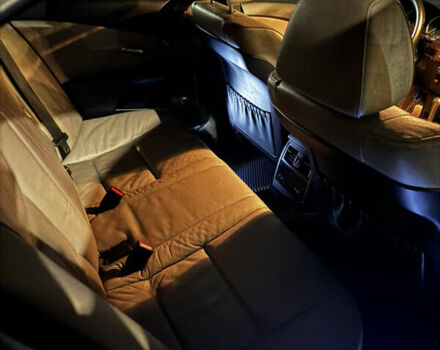 Серый БМВ 5 Серия, объемом двигателя 2.99 л и пробегом 355 тыс. км за 8299 $, фото 9 на Automoto.ua