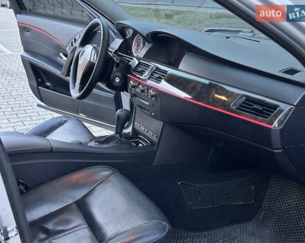 Серый БМВ 5 Серия, объемом двигателя 2.99 л и пробегом 322 тыс. км за 10500 $, фото 11 на Automoto.ua