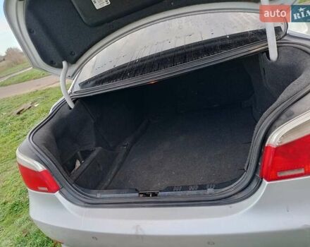 Серый БМВ 5 Серия, объемом двигателя 2.49 л и пробегом 334 тыс. км за 7800 $, фото 5 на Automoto.ua