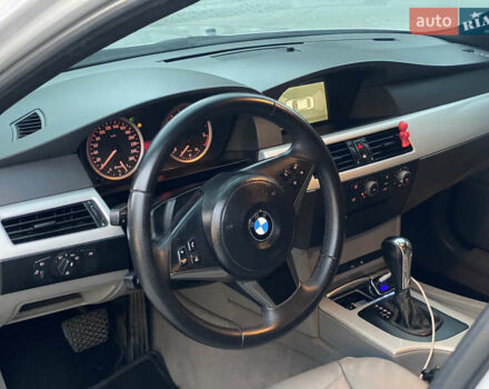 Серый БМВ 5 Серия, объемом двигателя 3 л и пробегом 338 тыс. км за 8100 $, фото 16 на Automoto.ua