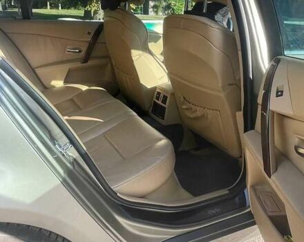 Серый БМВ 5 Серия, объемом двигателя 3 л и пробегом 330 тыс. км за 7000 $, фото 11 на Automoto.ua