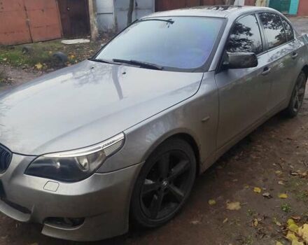 Серый БМВ 5 Серия, объемом двигателя 3 л и пробегом 387 тыс. км за 6400 $, фото 1 на Automoto.ua