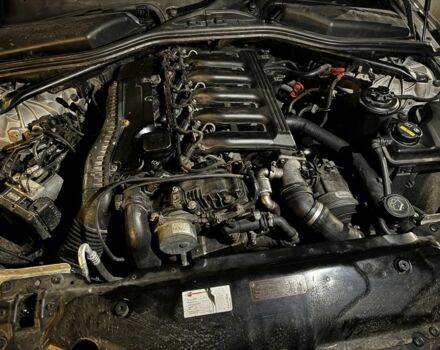 Серый БМВ 5 Серия, объемом двигателя 3 л и пробегом 354 тыс. км за 8399 $, фото 6 на Automoto.ua