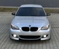 Серый БМВ 5 Серия, объемом двигателя 3 л и пробегом 322 тыс. км за 10500 $, фото 1 на Automoto.ua