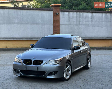 Серый БМВ 5 Серия, объемом двигателя 3 л и пробегом 297 тыс. км за 11000 $, фото 1 на Automoto.ua
