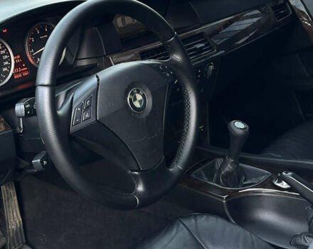 Серый БМВ 5 Серия, объемом двигателя 2.2 л и пробегом 302 тыс. км за 6600 $, фото 11 на Automoto.ua