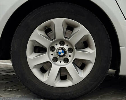 Серый БМВ 5 Серия, объемом двигателя 2 л и пробегом 111 тыс. км за 8700 $, фото 10 на Automoto.ua