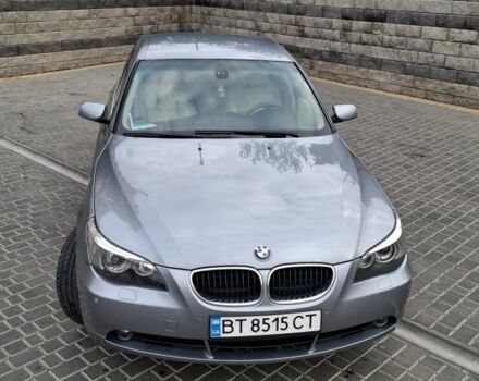 Серый БМВ 5 Серия, объемом двигателя 3 л и пробегом 319 тыс. км за 8500 $, фото 1 на Automoto.ua