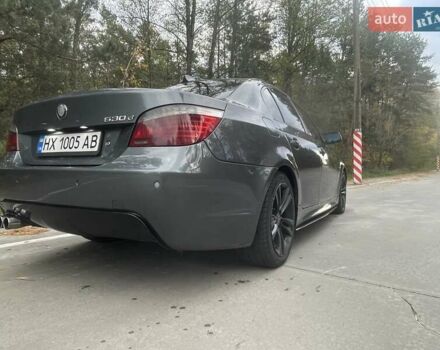 Серый БМВ 5 Серия, объемом двигателя 3 л и пробегом 380 тыс. км за 10300 $, фото 10 на Automoto.ua