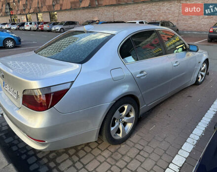 БМВ 5 Серия 2004 в Киеве на Automoto.ua Серый БМВ 5 Серия, объемом двигателя 2.17 л и пробегом 300 тыс. км за 5400 $, фото 3 на Automoto.ua