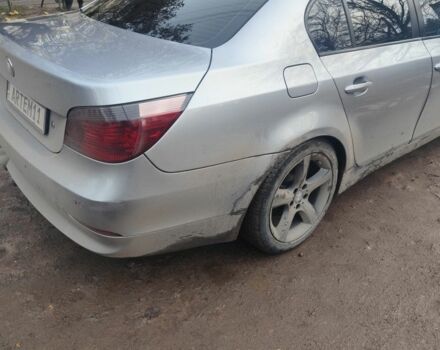 Серый БМВ 5 Серия, объемом двигателя 3 л и пробегом 387 тыс. км за 6400 $, фото 5 на Automoto.ua