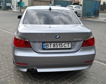Серый БМВ 5 Серия, объемом двигателя 3 л и пробегом 319 тыс. км за 8500 $, фото 3 на Automoto.ua