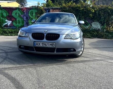 Серый БМВ 5 Серия, объемом двигателя 3 л и пробегом 333 тыс. км за 8000 $, фото 3 на Automoto.ua