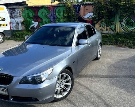 Серый БМВ 5 Серия, объемом двигателя 3 л и пробегом 333 тыс. км за 8000 $, фото 2 на Automoto.ua