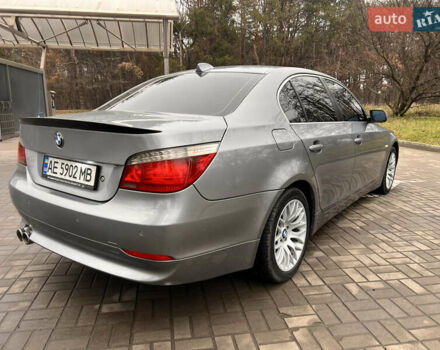 Серый БМВ 5 Серия, объемом двигателя 3 л и пробегом 245 тыс. км за 8400 $, фото 1 на Automoto.ua
