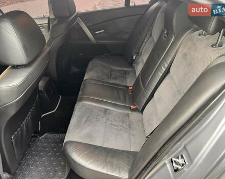 Серый БМВ 5 Серия, объемом двигателя 3 л и пробегом 245 тыс. км за 8400 $, фото 9 на Automoto.ua