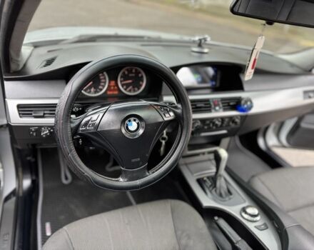 Серый БМВ 5 Серия, объемом двигателя 2.5 л и пробегом 287 тыс. км за 4400 $, фото 6 на Automoto.ua