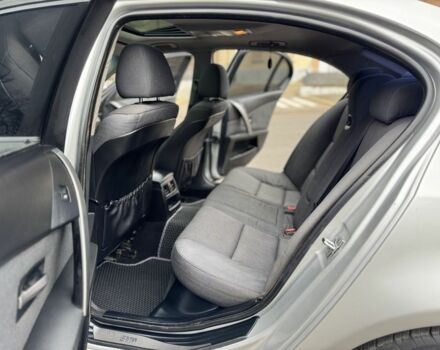 Серый БМВ 5 Серия, объемом двигателя 2.5 л и пробегом 287 тыс. км за 4400 $, фото 5 на Automoto.ua