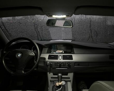 Серый БМВ 5 Серия, объемом двигателя 3 л и пробегом 376 тыс. км за 4300 $, фото 7 на Automoto.ua