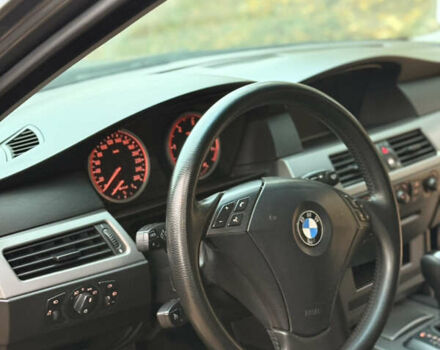 Серый БМВ 5 Серия, объемом двигателя 2.5 л и пробегом 336 тыс. км за 7500 $, фото 18 на Automoto.ua