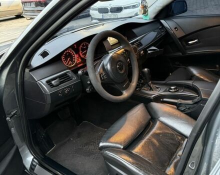 Серый БМВ 5 Серия, объемом двигателя 2.5 л и пробегом 400 тыс. км за 6800 $, фото 6 на Automoto.ua