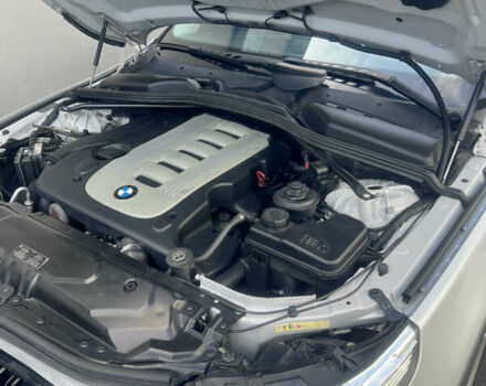 Сірий БМВ 5 Серія, об'ємом двигуна 2.99 л та пробігом 397 тис. км за 10500 $, фото 28 на Automoto.ua