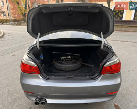 Серый БМВ 5 Серия, объемом двигателя 3 л и пробегом 245 тыс. км за 8400 $, фото 15 на Automoto.ua