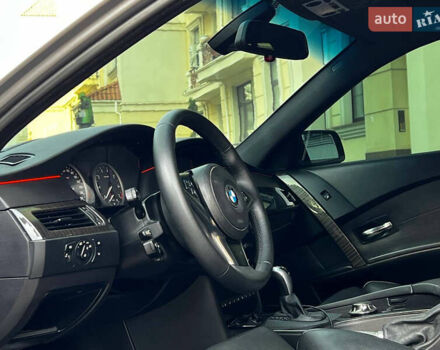 Серый БМВ 5 Серия, объемом двигателя 4.4 л и пробегом 260 тыс. км за 9500 $, фото 17 на Automoto.ua