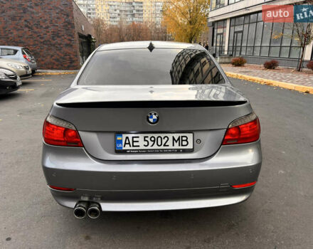 Серый БМВ 5 Серия, объемом двигателя 3 л и пробегом 245 тыс. км за 8400 $, фото 4 на Automoto.ua