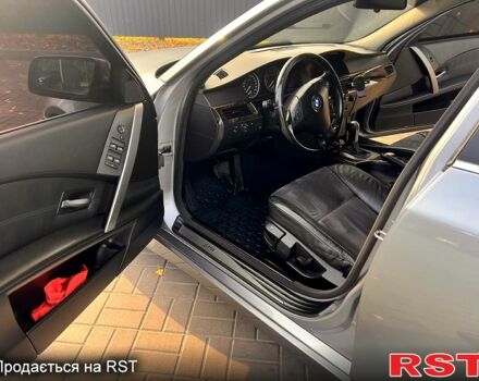 Серый БМВ 5 Серия, объемом двигателя 3 л и пробегом 245 тыс. км за 8500 $, фото 5 на Automoto.ua