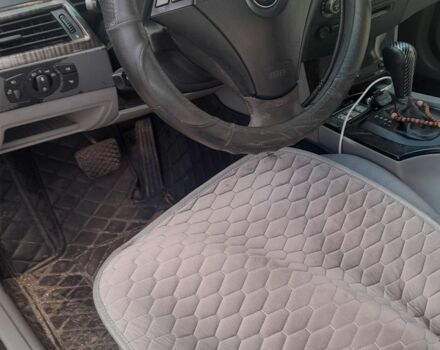 Сірий БМВ 5 Серія, об'ємом двигуна 3 л та пробігом 460 тис. км за 8000 $, фото 6 на Automoto.ua