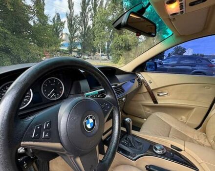 Серый БМВ 5 Серия, объемом двигателя 2.98 л и пробегом 236 тыс. км за 9000 $, фото 5 на Automoto.ua