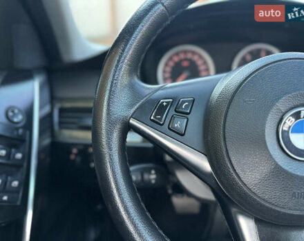 Серый БМВ 5 Серия, объемом двигателя 3 л и пробегом 297 тыс. км за 11000 $, фото 26 на Automoto.ua