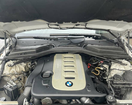 Серый БМВ 5 Серия, объемом двигателя 2.5 л и пробегом 234 тыс. км за 10000 $, фото 7 на Automoto.ua