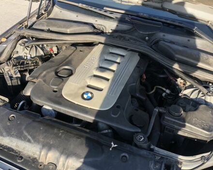 Серый БМВ 5 Серия, объемом двигателя 3 л и пробегом 450 тыс. км за 4500 $, фото 6 на Automoto.ua