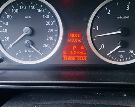 Серый БМВ 5 Серия, объемом двигателя 2.5 л и пробегом 324 тыс. км за 8500 $, фото 2 на Automoto.ua