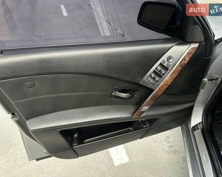 Серый БМВ 5 Серия, объемом двигателя 2.99 л и пробегом 370 тыс. км за 8750 $, фото 11 на Automoto.ua