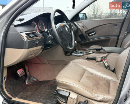 Серый БМВ 5 Серия, объемом двигателя 2.5 л и пробегом 378 тыс. км за 6500 $, фото 15 на Automoto.ua