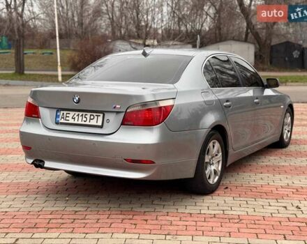Серый БМВ 5 Серия, объемом двигателя 2.5 л и пробегом 289 тыс. км за 7500 $, фото 7 на Automoto.ua