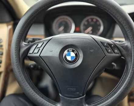 Серый БМВ 5 Серия, объемом двигателя 2.5 л и пробегом 251 тыс. км за 8500 $, фото 1 на Automoto.ua