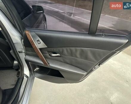 Серый БМВ 5 Серия, объемом двигателя 2.99 л и пробегом 370 тыс. км за 8750 $, фото 12 на Automoto.ua