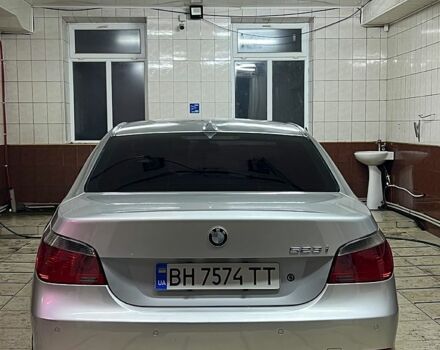 Серый БМВ 5 Серия, объемом двигателя 2.5 л и пробегом 239 тыс. км за 8300 $, фото 3 на Automoto.ua